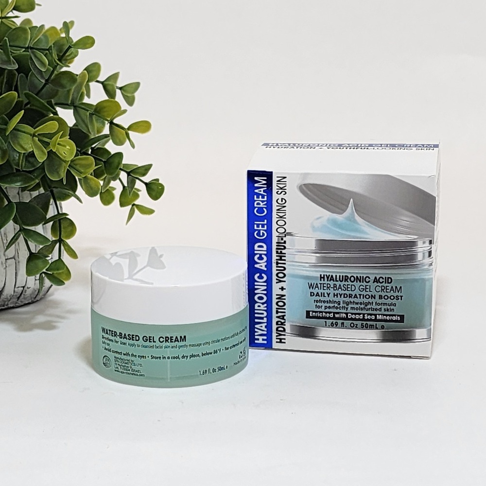Spa Cosmetics Hyaluronic Acid Water-Based Gel Cream with Dead Sea Minerals